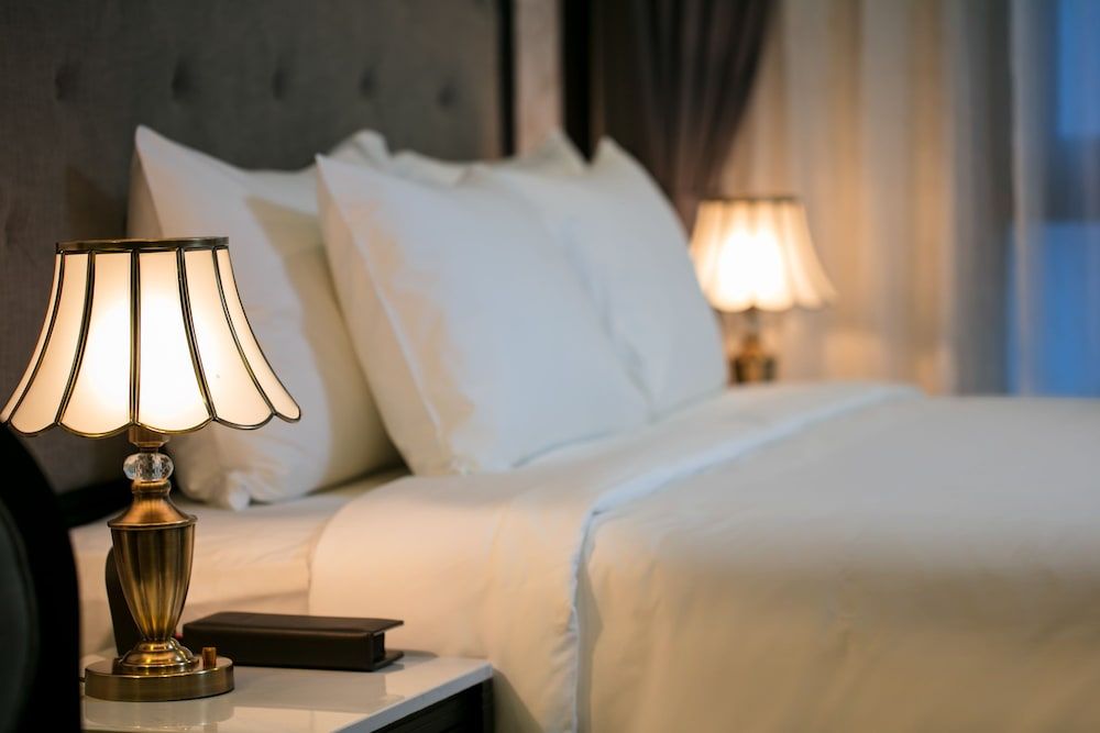 Suite, 1 King Bed, City View