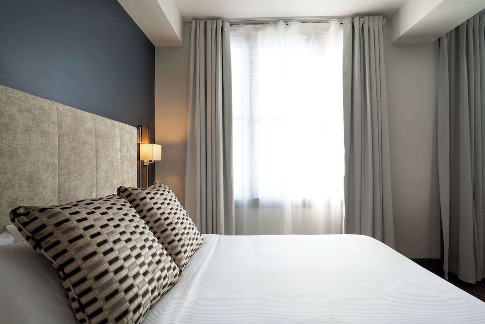 The Esquire Hotel Downtown Gastonia, Ascend Hotel Collection Standard Room, 1 King Bed, Non Smoking