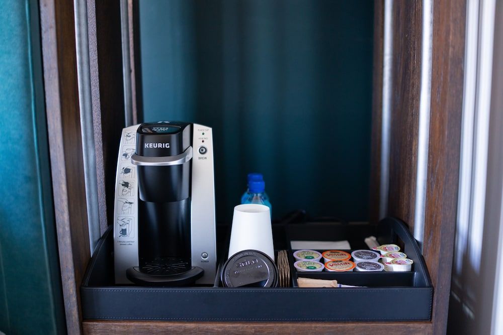 The Esquire Hotel Downtown Gastonia, Ascend Hotel Collection Standard Room, 1 Queen Bed, Non Smoking 8