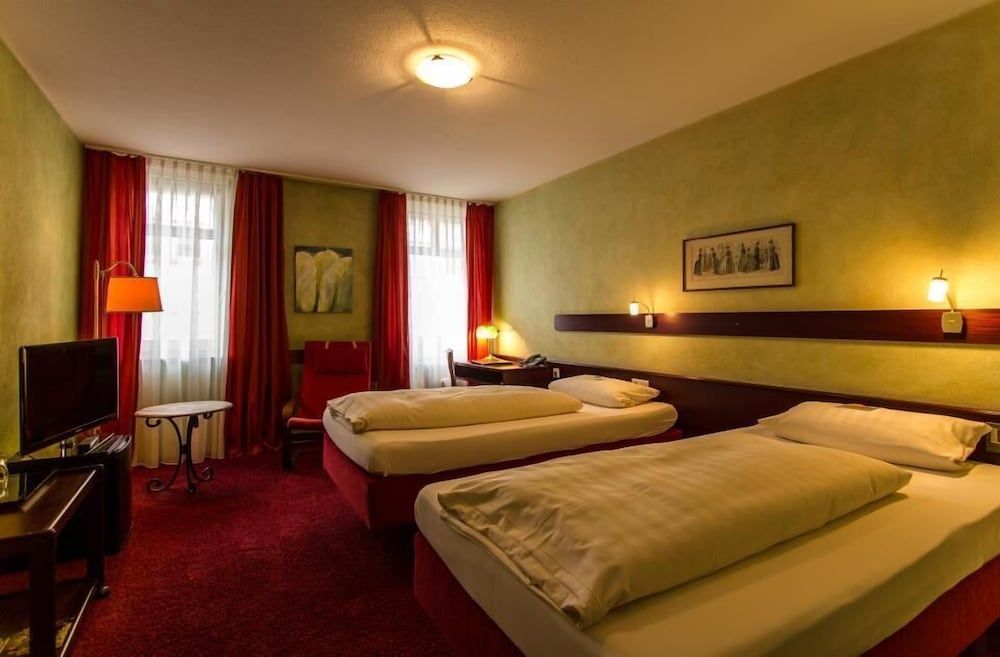 STADT-Hotel Lörrach Classic Double Room 3