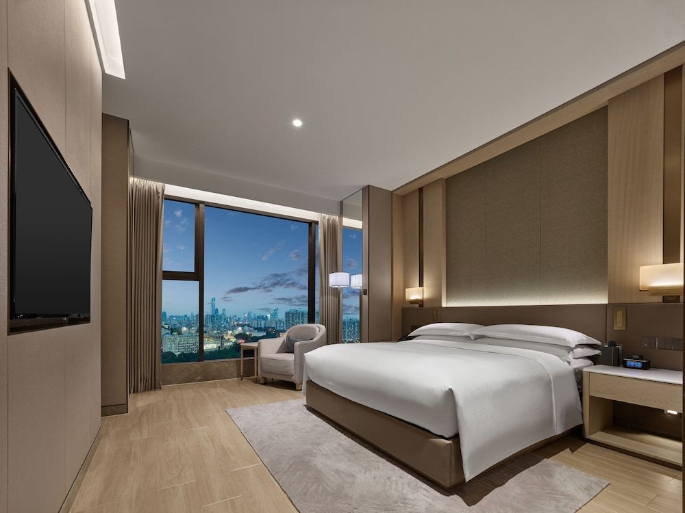 undefined DoubleTree by Hilton Shenzhen Nanshan Hotel & Residences