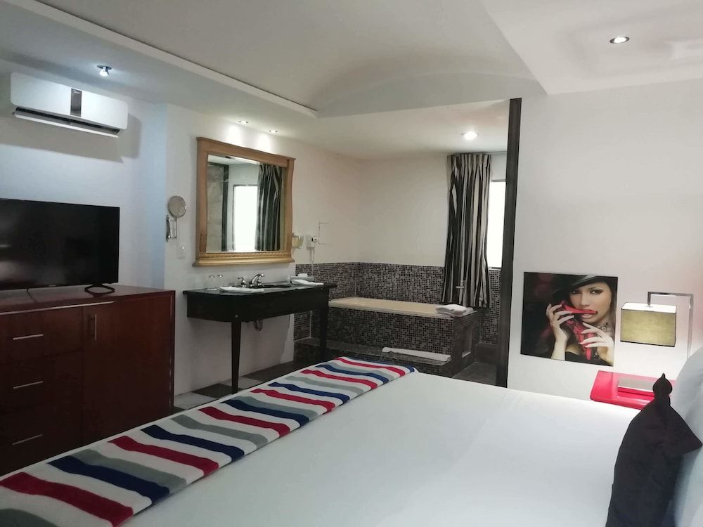 Spazio Boutique Hotel Standard Room 3