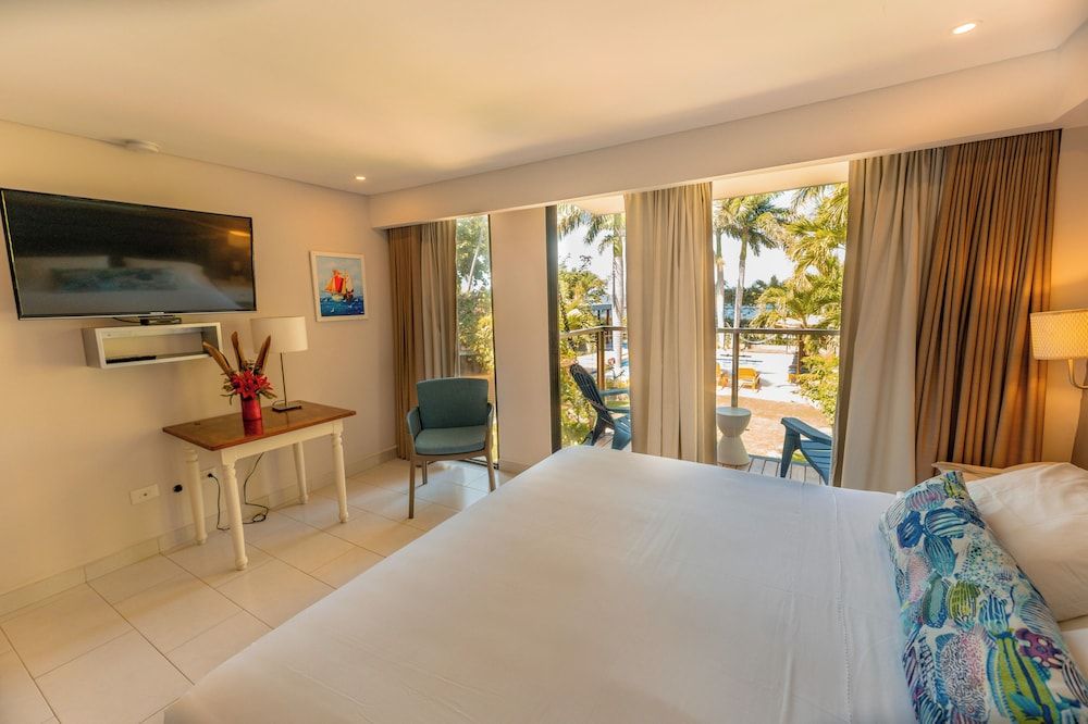 Deluxe Room, 1 Queen Bed, Non Smoking