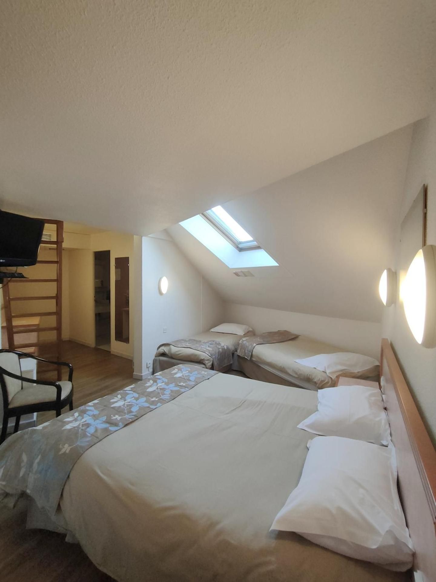 undefined Hotel Novel Restaurant La Mamma 7