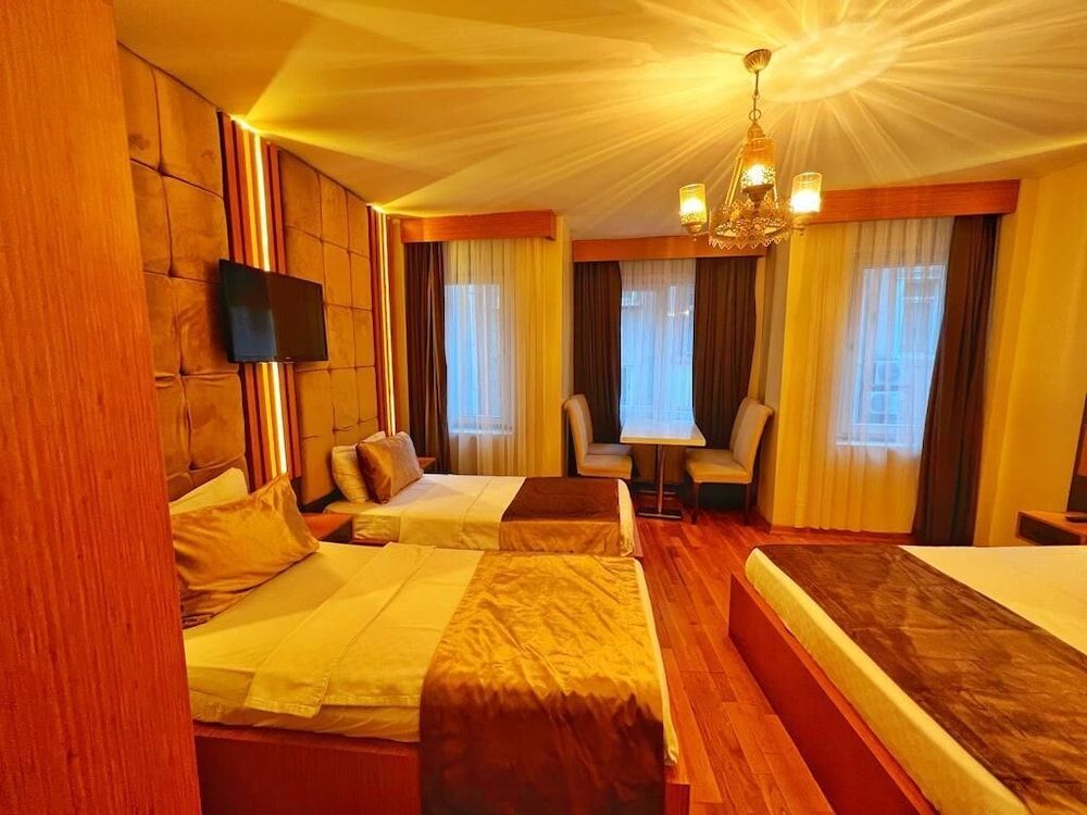 undefined Taksim Cetinkaya Suite 3