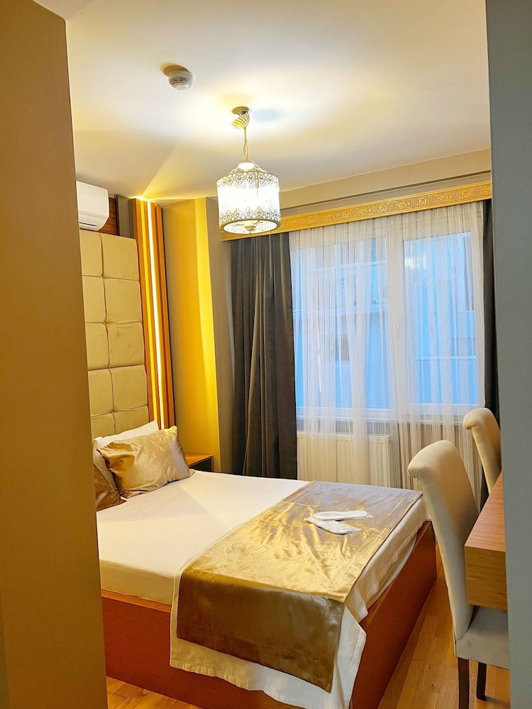 undefined Taksim Cetinkaya Suite 9