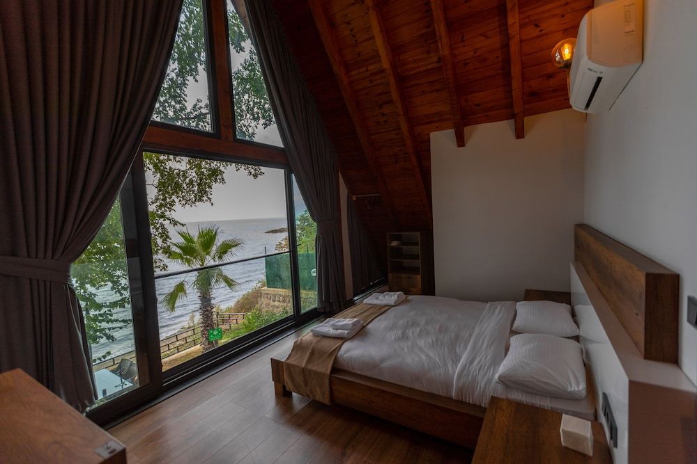 undefined Santana Hotel 5