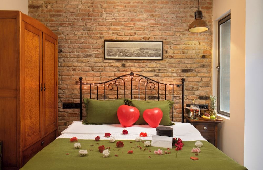 Hotel Des Arts Galata Standard Room 5