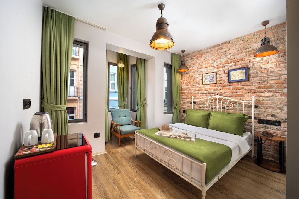 Hotel Des Arts Galata Standard Room 3
