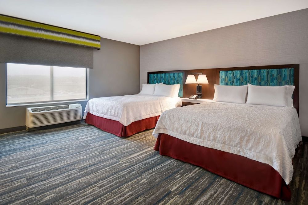 Room, 2 Queen Beds, Accessible, Non Smoking (Bathtub)