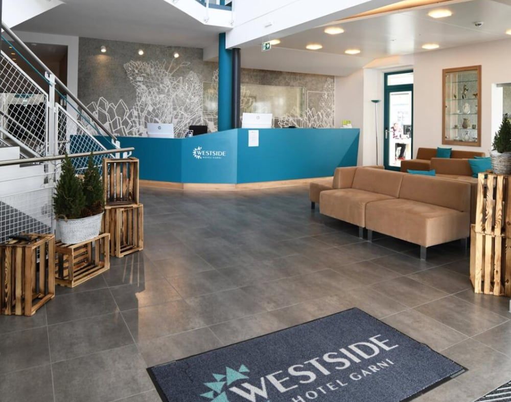 WESTSIDE Hotel Garni