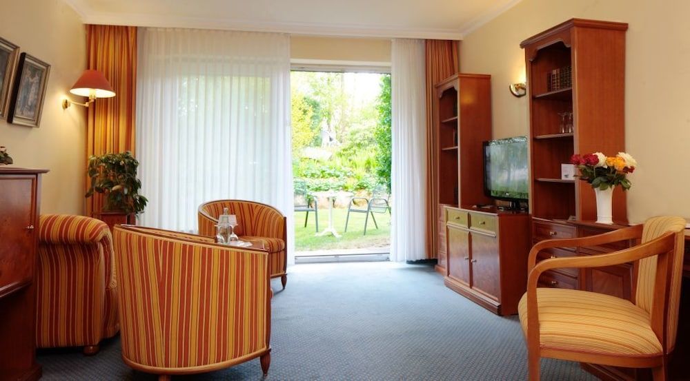 Ringhotel Fährhaus Superior Suite, 1 Queen Bed, Non Smoking, Garden View 3