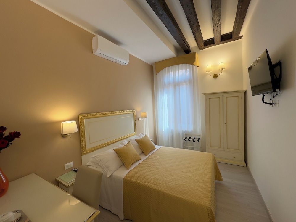 undefined Residenza Briati 7