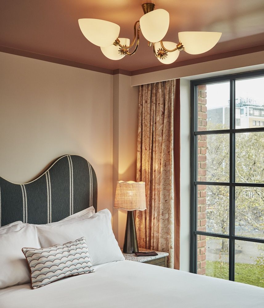 undefined The Hoxton Shepherds Bush 9