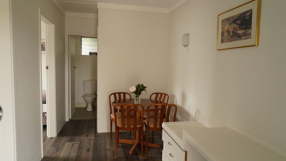 Country Motor Inn Singleton Family Room, 2 Bedrooms 4