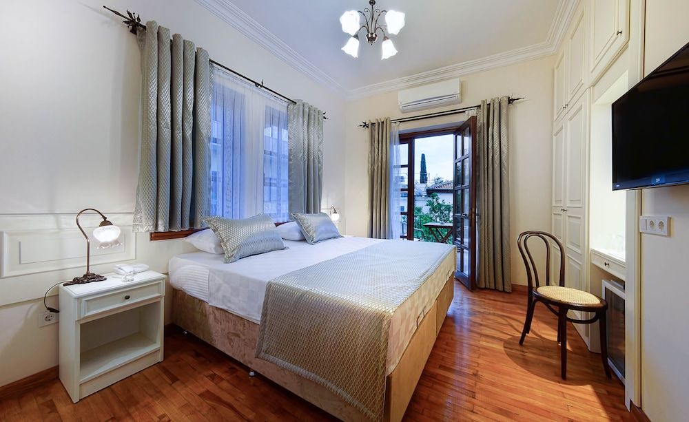 Minyon Hotel Standard Double Room 16