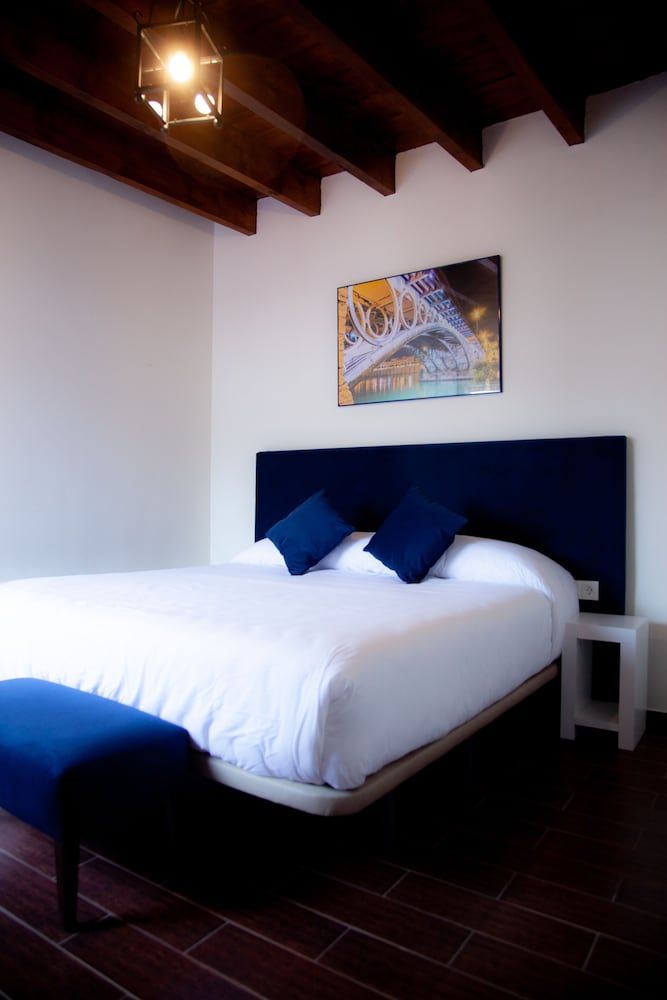 Noches en Triana Double Room 13