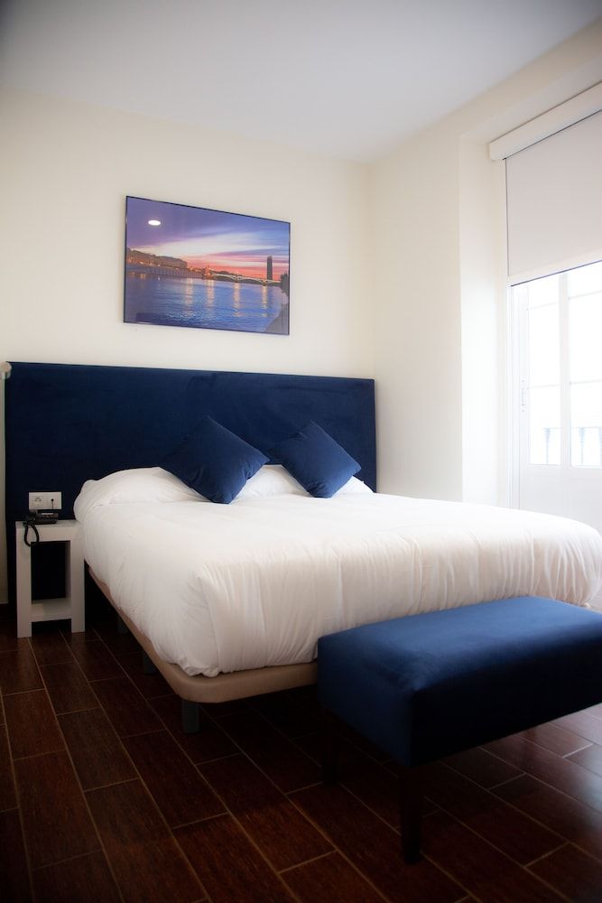 Noches en Triana Double Room 12