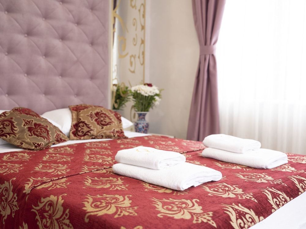 Standard Double Room, Garden View