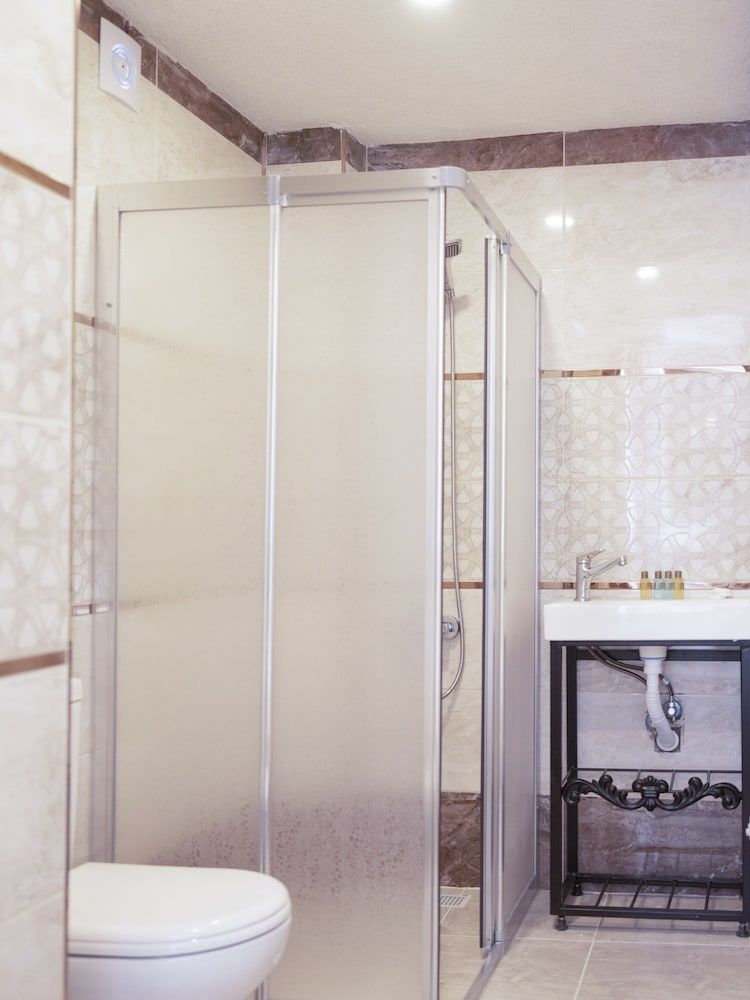 The Zanadu İstanbul Economy Double Room, Non Smoking 4