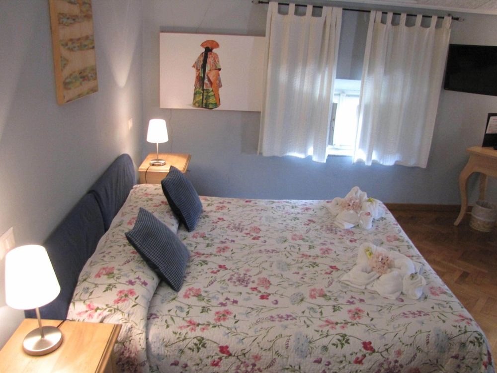 Family Room, 2 Bedrooms, Private Bathroom, Mezzanine