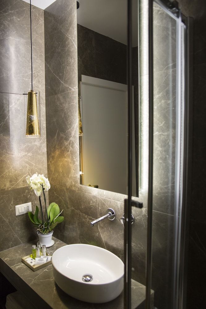 Unicum Roma Suites Double Room 4