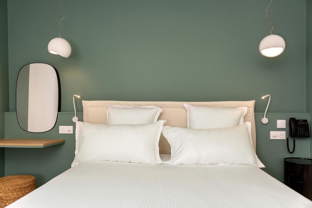 Superior Room, 1 Queen Bed
