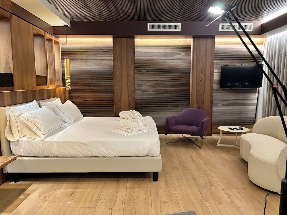 Junior Suite, Hot Tub