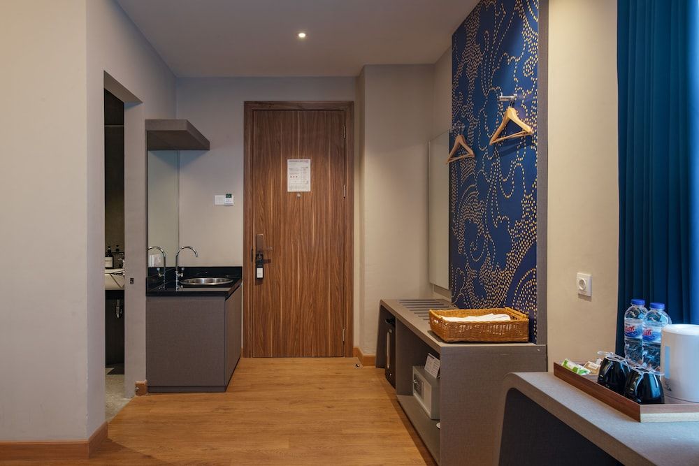 Luminor Hotel Airport Sidoarjo by WH Junior Suite 2
