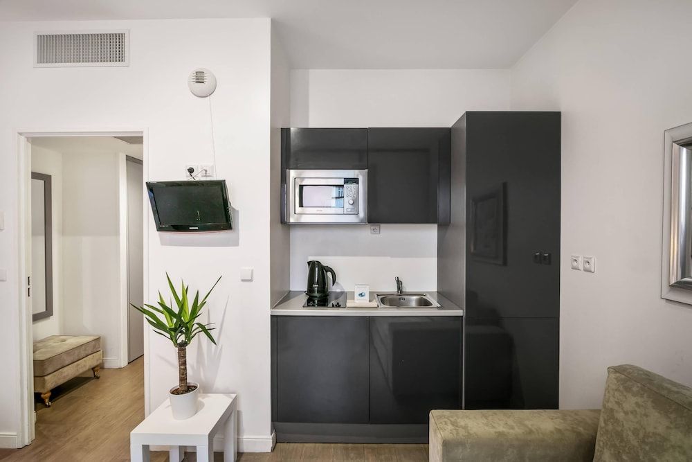 Comfort Aparthotel Lourdes Lorda 1 bedroom apartment 4 people 4