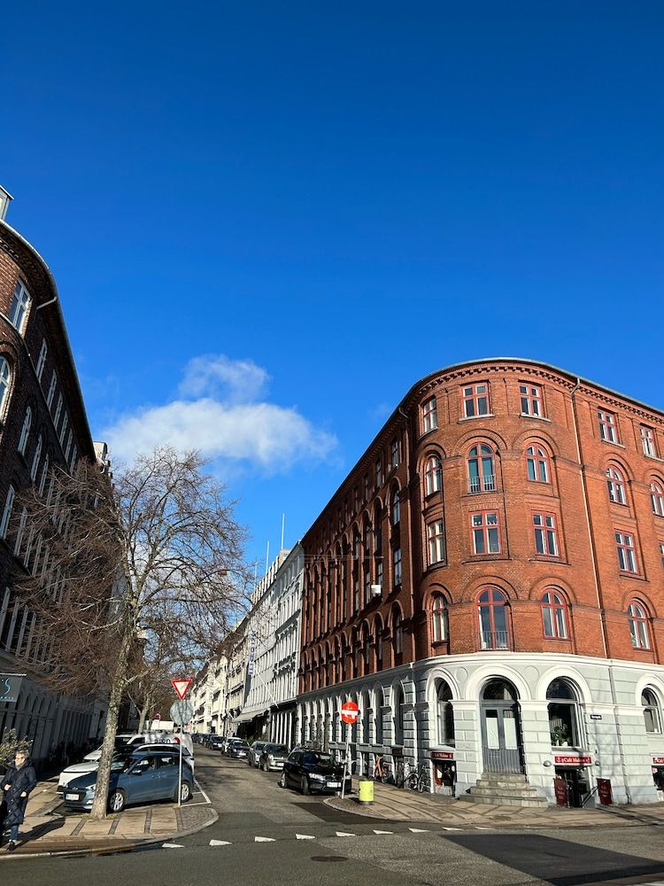 undefined Hotel Maritime 2