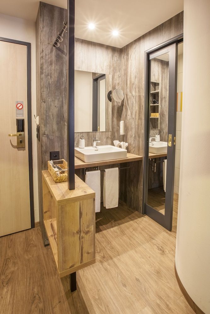 Boutiquehotel Thessoni Classic Zürich Business Room 15