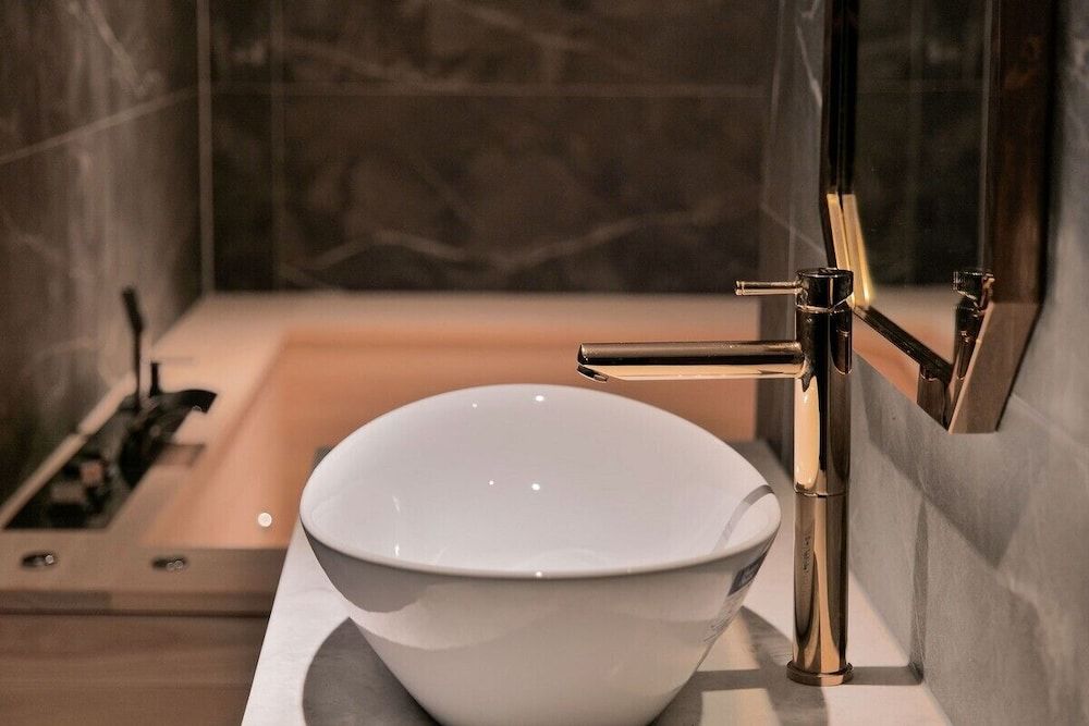 Yeonhwamoon Hotel Eulwang [Complimentary 2 glasses of Champagne + Caprese] Spa Suite Twin 3