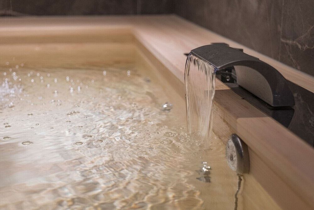 Yeonhwamoon Hotel Eulwang [Complimentary 2 glasses of Champagne + Caprese] Spa Suite Family 4