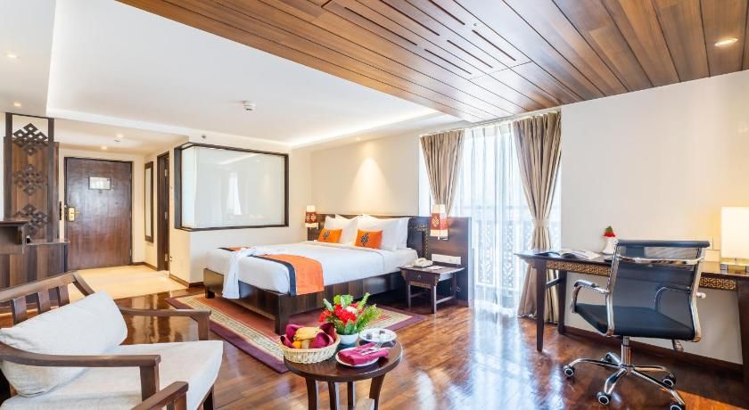 Ramada by Wyndham Kathmandu Dhumbarahi Superior King Room 2