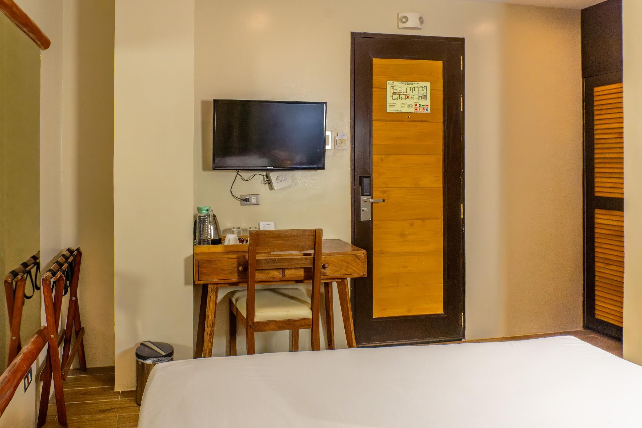 Serene La Playa Boracay Standard Room 22