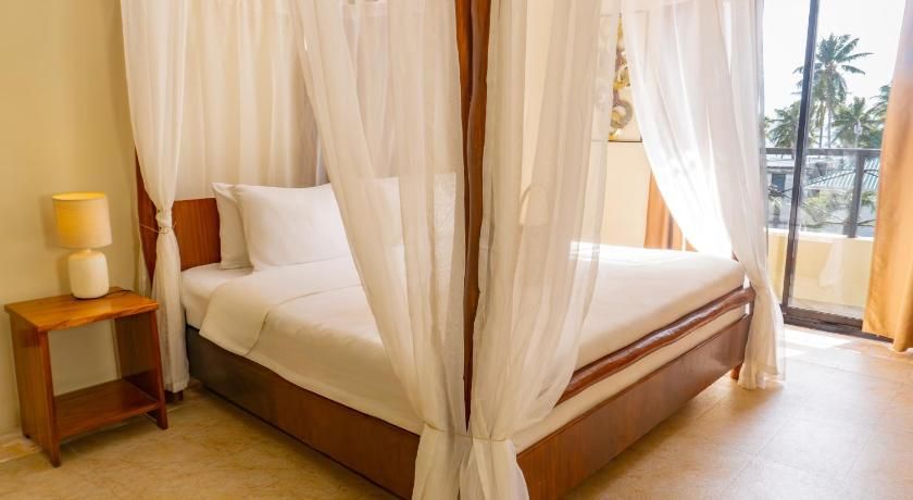 Serene La Playa Boracay Standard Room 3