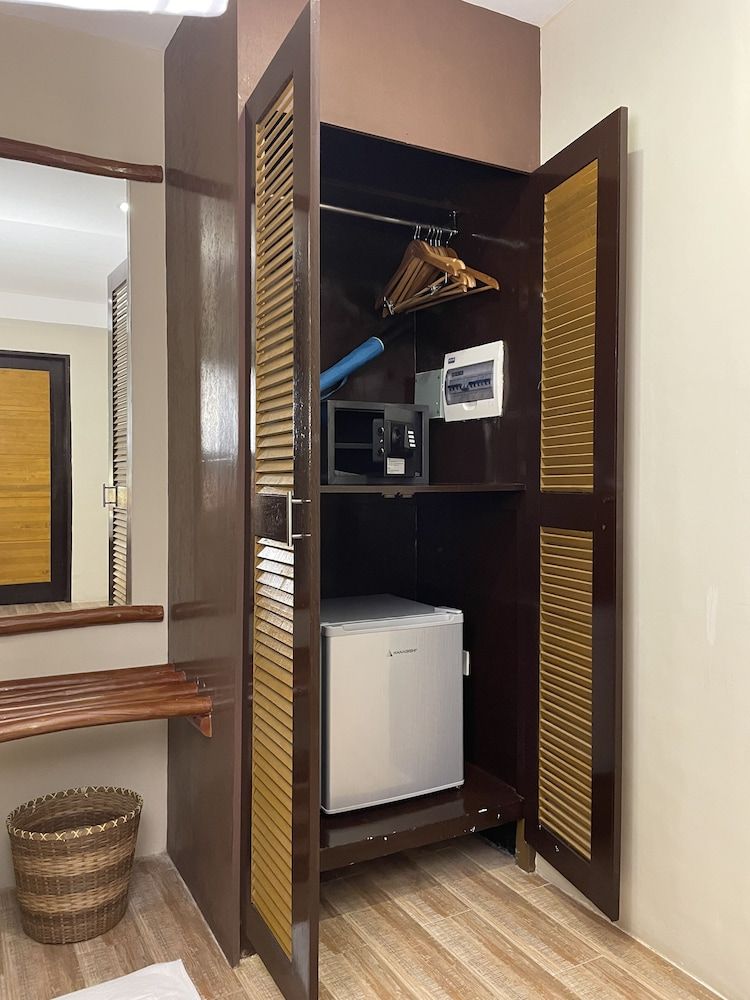 Serene La Playa Boracay Standard Room 19