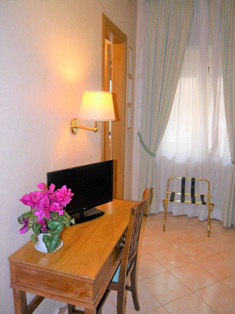 Hotel San Pietro Classic Single Room 16