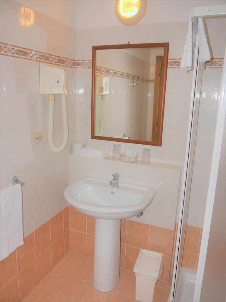 Hotel San Pietro Classic Double Room 28