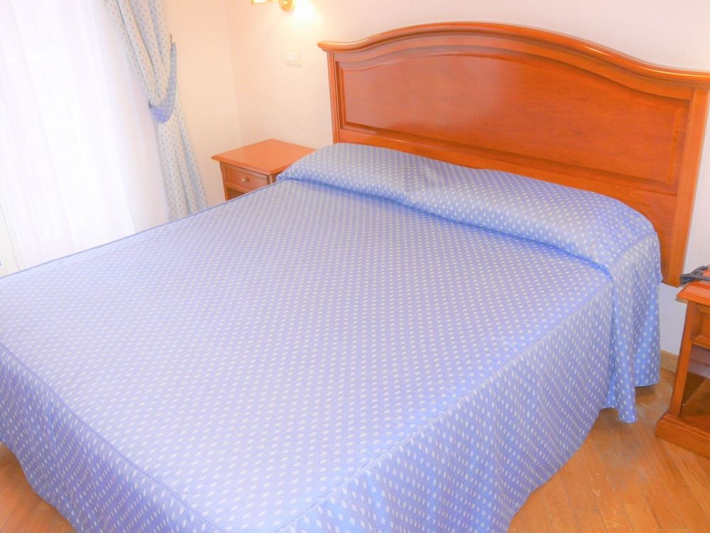 Hotel San Pietro Classic Double Room 12