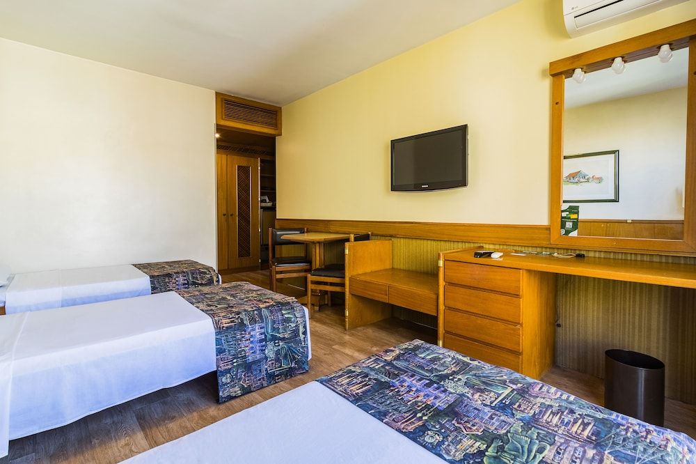 Deluxe Triple Room, 3 Twin Beds