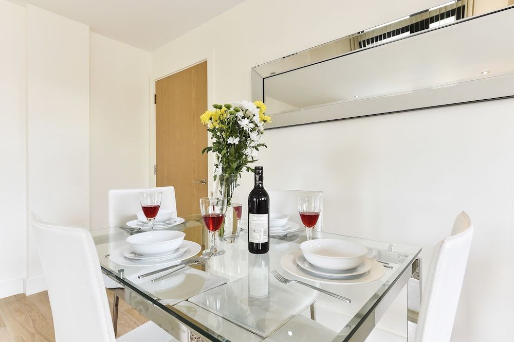 Chancery Lane City Apartments Apartment 8