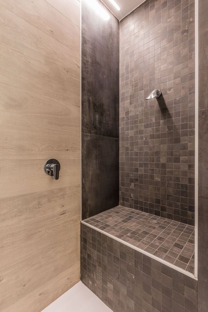 Astoria Deluxe Rooms,,Check in presso L’Hotel Astoria, Via Fratelli Rosselli 14 ,, Deluxe Double Room 12