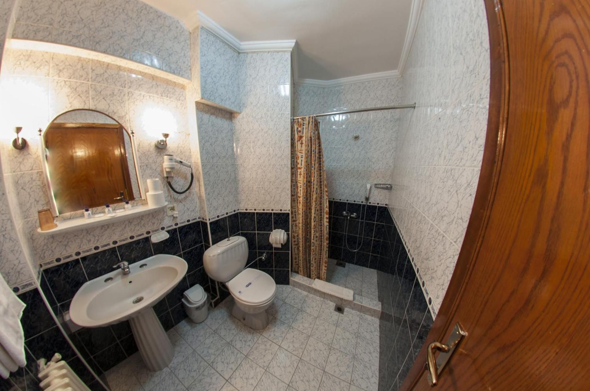 undefined Hali Hotel 8