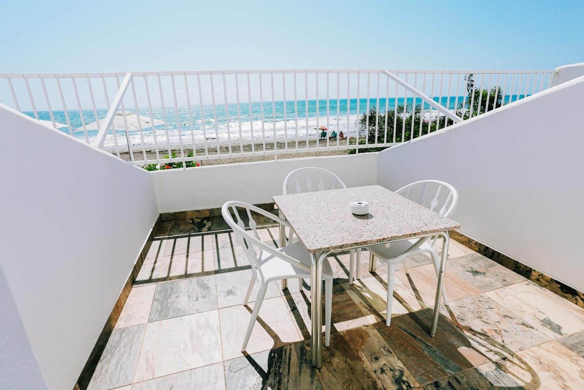 Hospedium Hotel Continental Double Room with Sea View 2