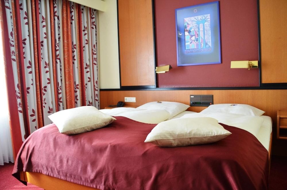 Comfort Double Room, Non Smoking (Main building)