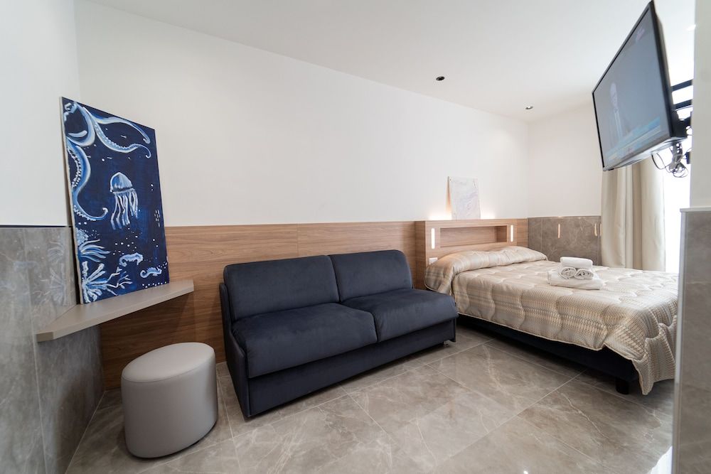 Junior Suite, City View