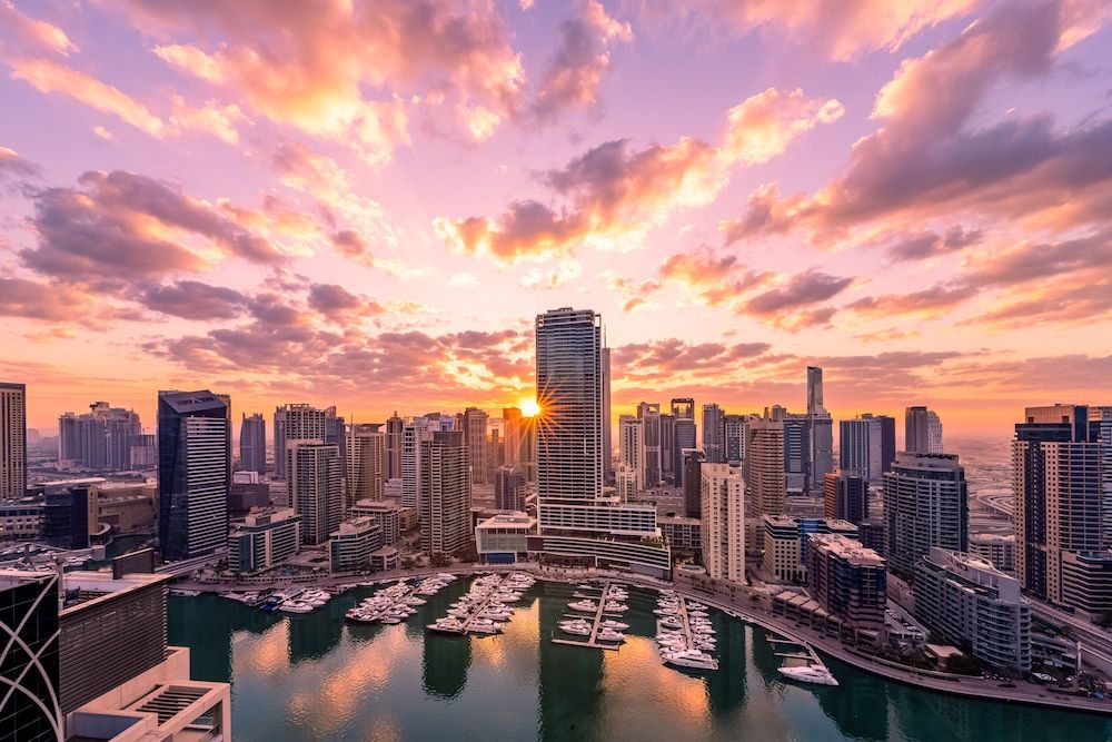 undefined Vida Dubai Marina & Yacht Club