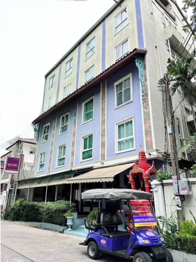 undefined Sawasdee Hotel @ Sukhumvit Soi 8 7